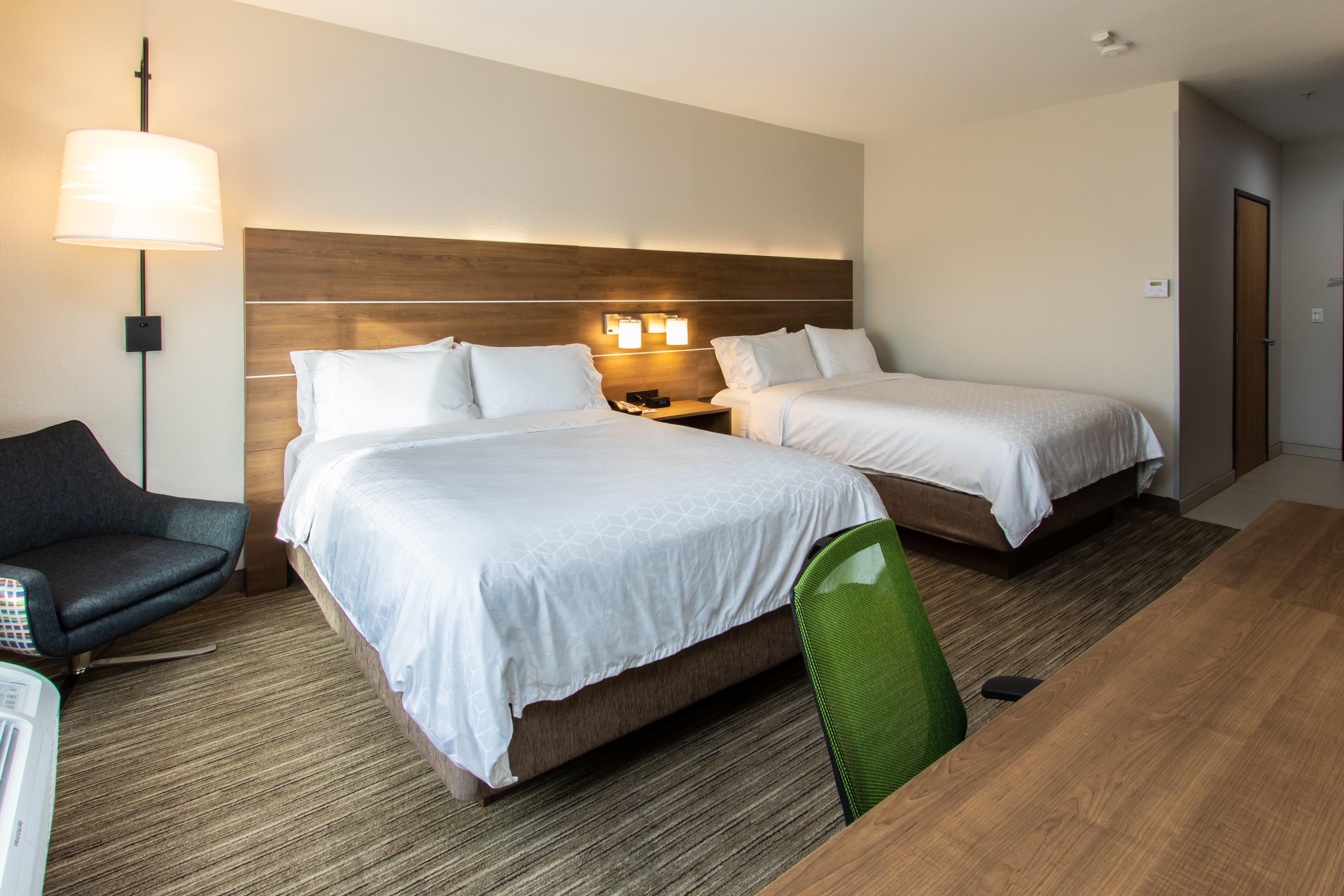 Holiday Inn Express Hotel & Suites Roseville - Galleria Area By Ihg Экстерьер фото