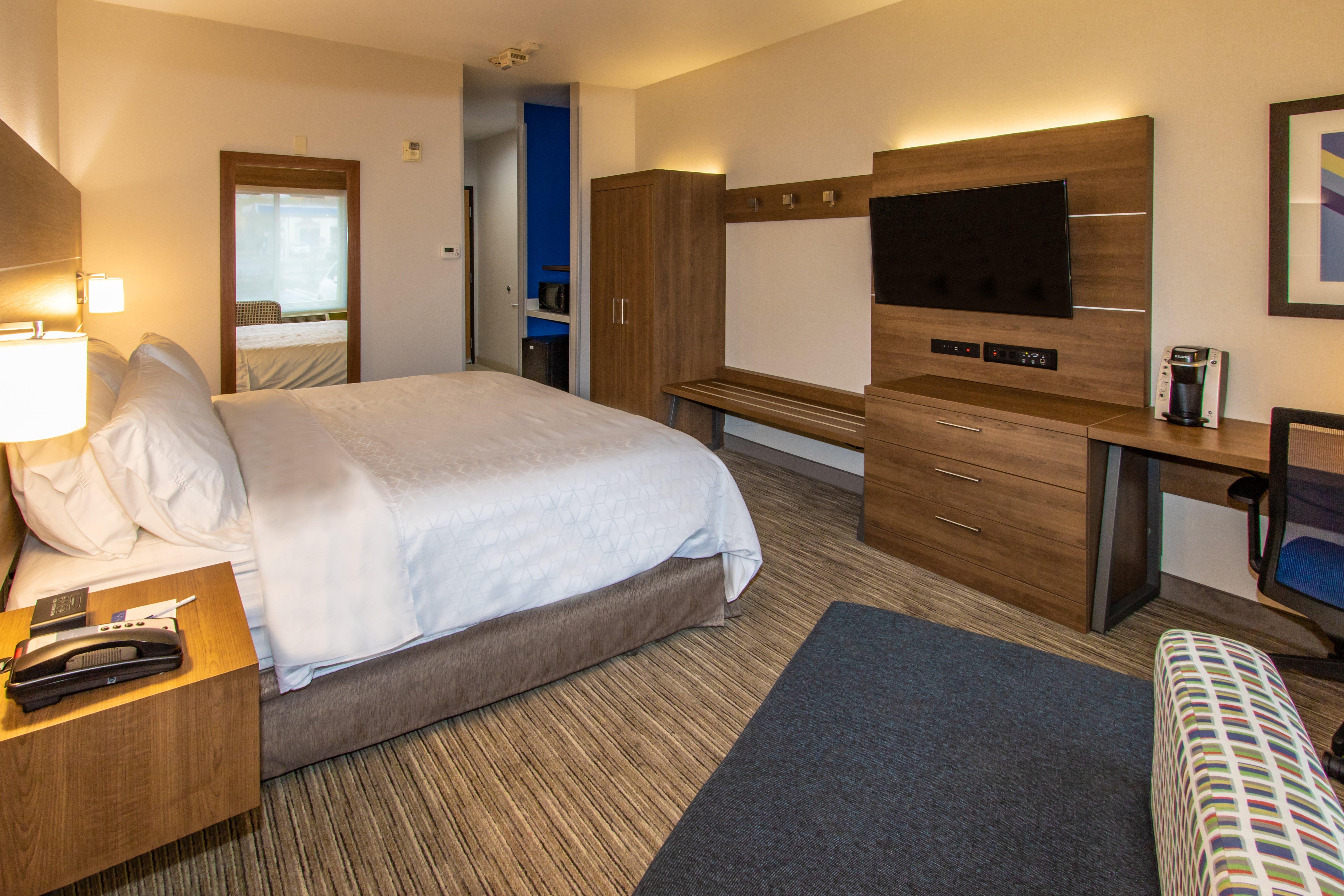 Holiday Inn Express Hotel & Suites Roseville - Galleria Area By Ihg Экстерьер фото