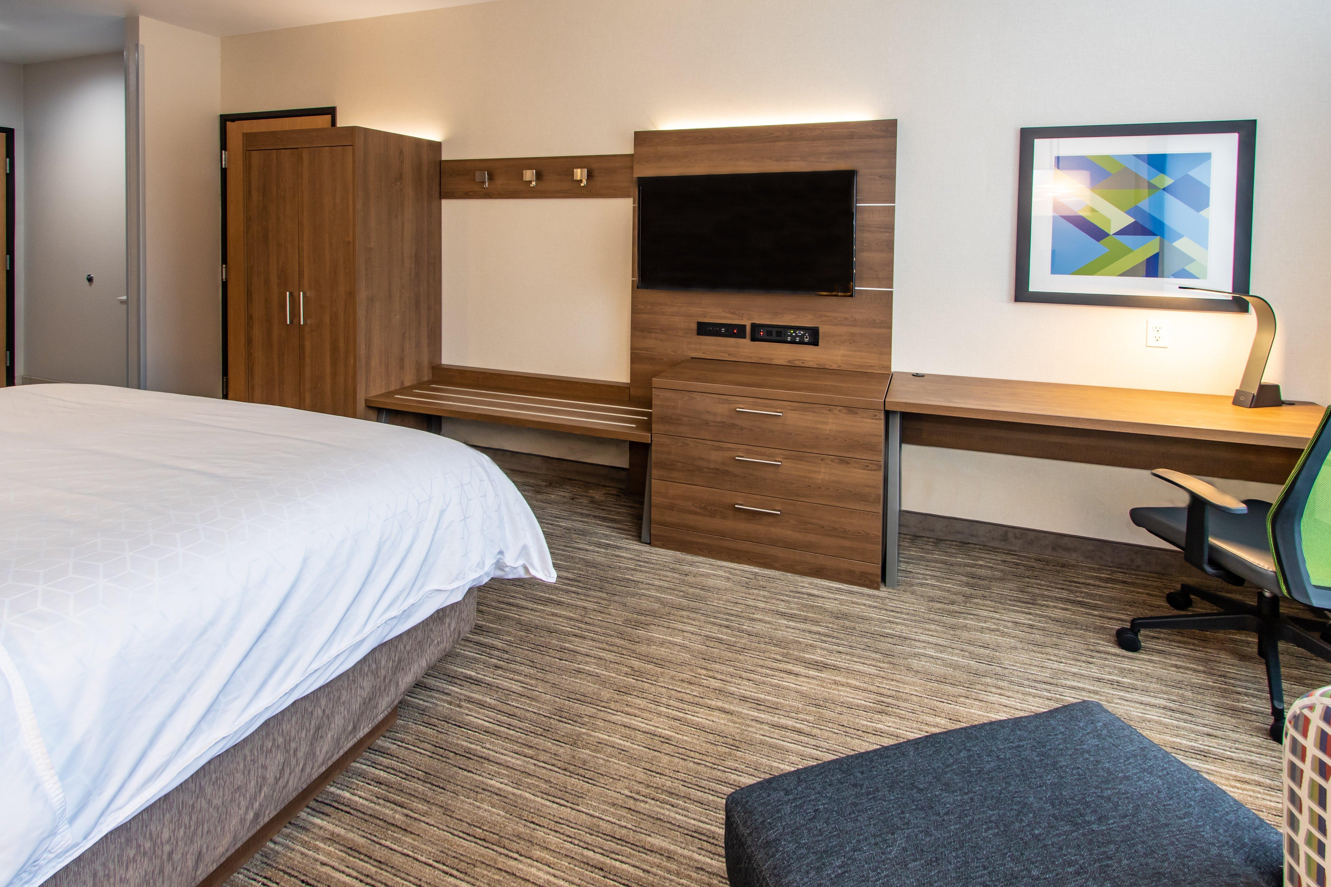Holiday Inn Express Hotel & Suites Roseville - Galleria Area By Ihg Экстерьер фото